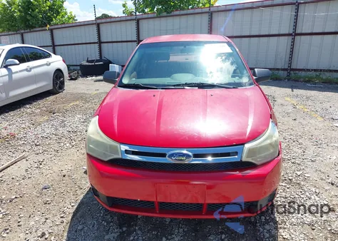 2008 Ford Focus Se z USA, uszkodzony, nr VIN 1FAHP35N88W109339